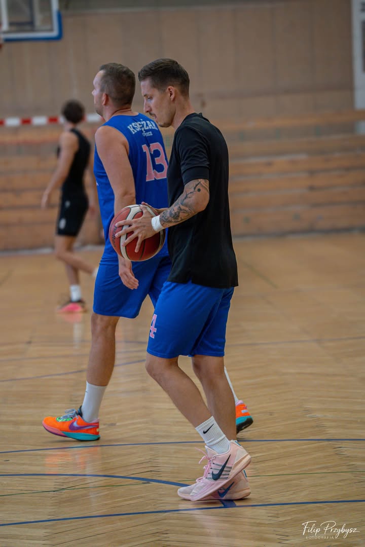 KS Księżak Łowicz